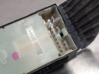 MANDO ELEVALUNAS DELANTERO DERECHO NISSAN MURANO