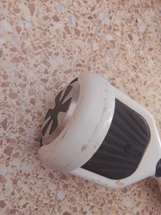 Monopatín Eléctrico Blanco