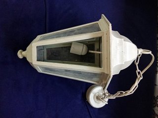 Lámpara colgante blanca estilo clásico