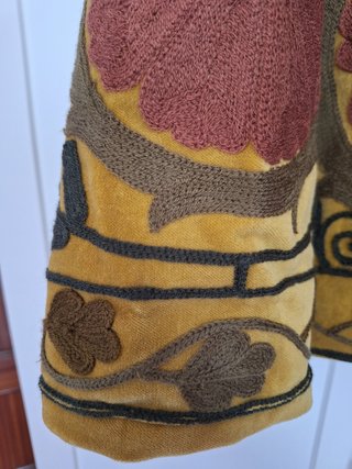 Chaqueta Terciopelo Bordada