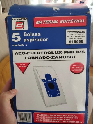 Aspiradora Electrolux con accesorios