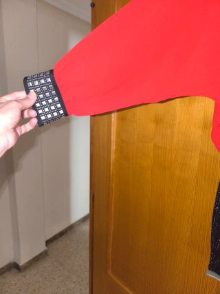 Vestido fiesta/eventos negro y rojo