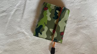 Cartera Kukumuxu Camuflaje Naranja