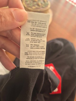 T-shirt Supreme Box Logo Taglia S-M Unisex