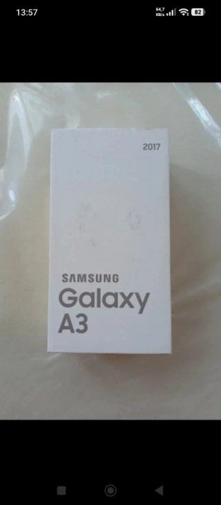 Lotto 4 telefoni LG Samsung