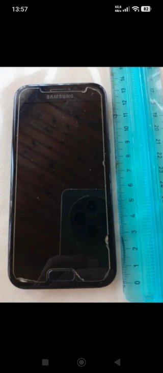 Lotto 4 telefoni LG Samsung