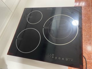 Placa Inducción Electrolux