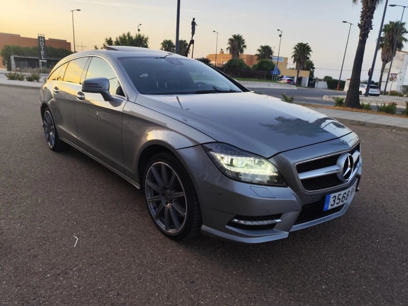 Mercedes-Benz Clase CLS 350CDI AMG - foto 1