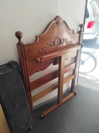 Cama completa de madera castaño 90 cm