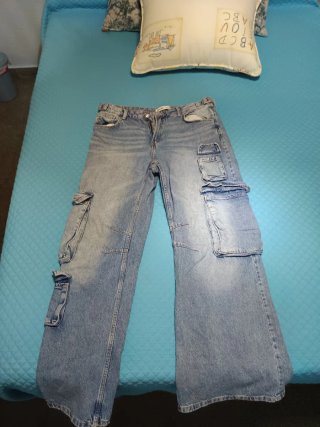Pantalón vaquero Bershka ajustable Talla M