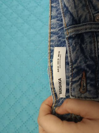 Pantalón vaquero Bershka ajustable Talla M
