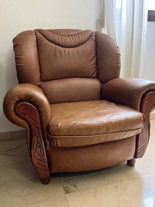 Sofá 3 plazas + 2 sillones polipiel