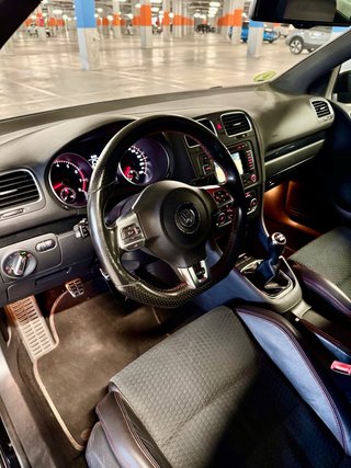 Volkswagen Golf GTI 35 Edition
