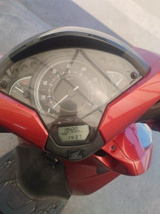 Honda SH 125 Roja
