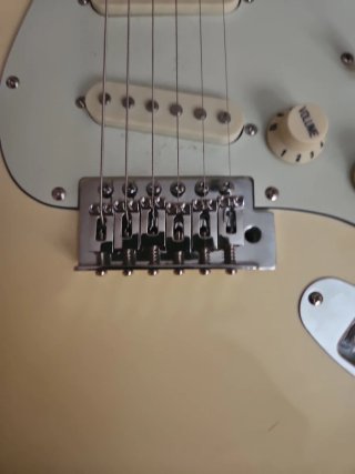 Guitarra SX Eléctrica Color Crema