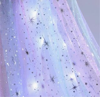 Capa de fantasía con estrellas