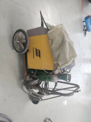 Máquina Soldar Hilo ESAB