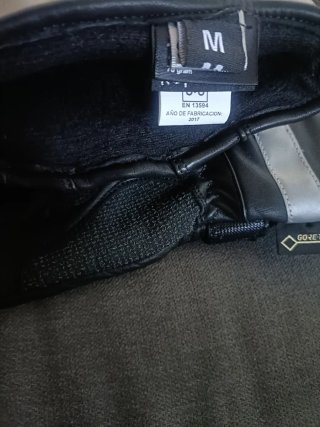 Guantes Moto NUEVOS!! OFERTA REBAJAS.Gama alta.(M)