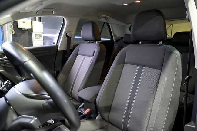 Volkswagen T-Roc 1.0 TSI Advance 6V 2019, foto 9