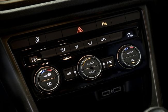 Volkswagen T-Roc 1.0 TSI Advance 6V 2019, foto 26