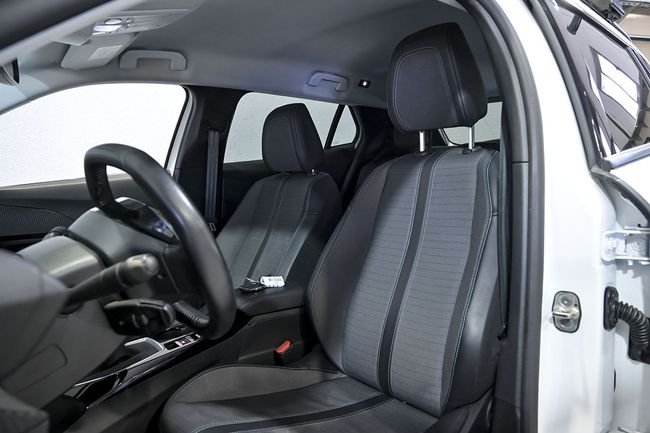 Peugeot 2008 2022, foto 9