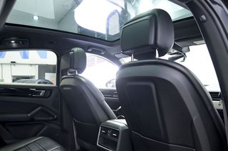 Porsche Cayenne   EHybrid Platinum Edition
