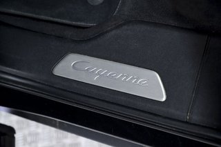 Porsche Cayenne   EHybrid Platinum Edition