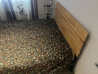 Estructura Cama Metal y Cabecero Madera