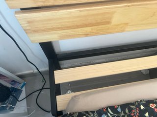 Estructura Cama Metal y Cabecero Madera