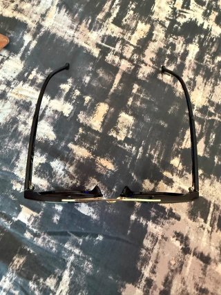 Gafas de sol Ray-Ban negras y verdes