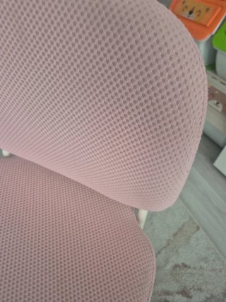 Silla infantil Ikea rosa y blanca
