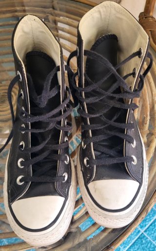 Converse Piel Negra Talla 35 Poco Uso