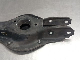 BRAZO SUSPENSION INFERIOR TRASERO IZQUIERDO BMW S