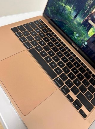 MacBook Air 13 2020 Oro