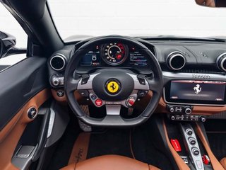 Ferrari Portofino T V8 DCT 22 plazas