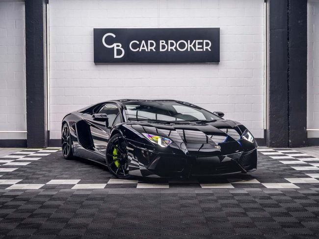 Lamborghini Aventador 6.5 V12 LP 7004 - foto 1