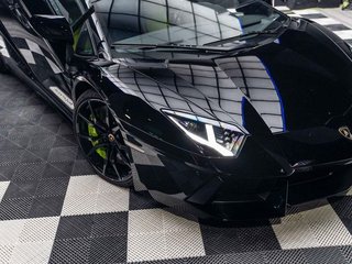 Lamborghini Aventador 6.5 V12 LP 7004