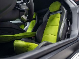 Lamborghini Aventador 6.5 V12 LP 7004