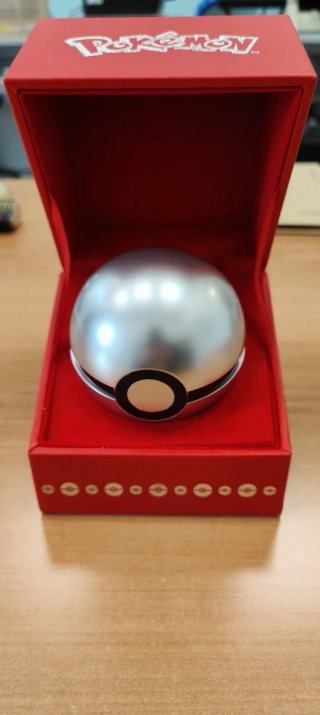 Pokemon Medaglia Argento Sigillata
