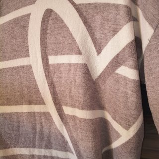 Maglione F&F Beige Taglia M con Cuore
