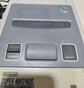 Consola Super Nintendo + Mando y Cables