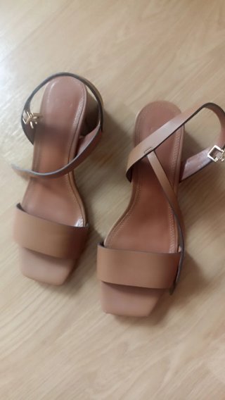 Sandalias Parfois tacón bajo Talla 37