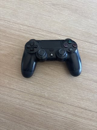 PS4 (PlayStation 4) Negra