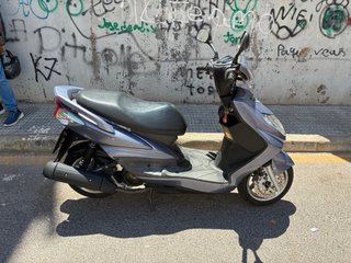 Yamaha Cygnus X125 Scooter