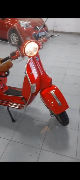 Vespa PX 150 Roja
