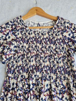Vestido corto estampado floral