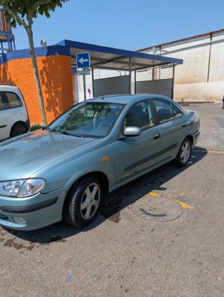 Nissan Almera 2002