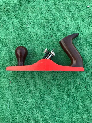 Cepillo de carpintero rojo
