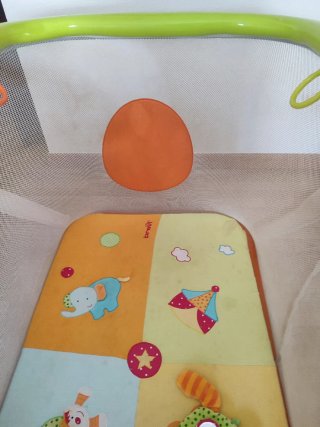 Parque infantil plegable Brevi