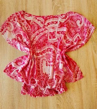 Blusa Stradivarius floral verano Talla S